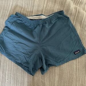 Patagonia Women's Baggy Shorts 5'' in Blue
